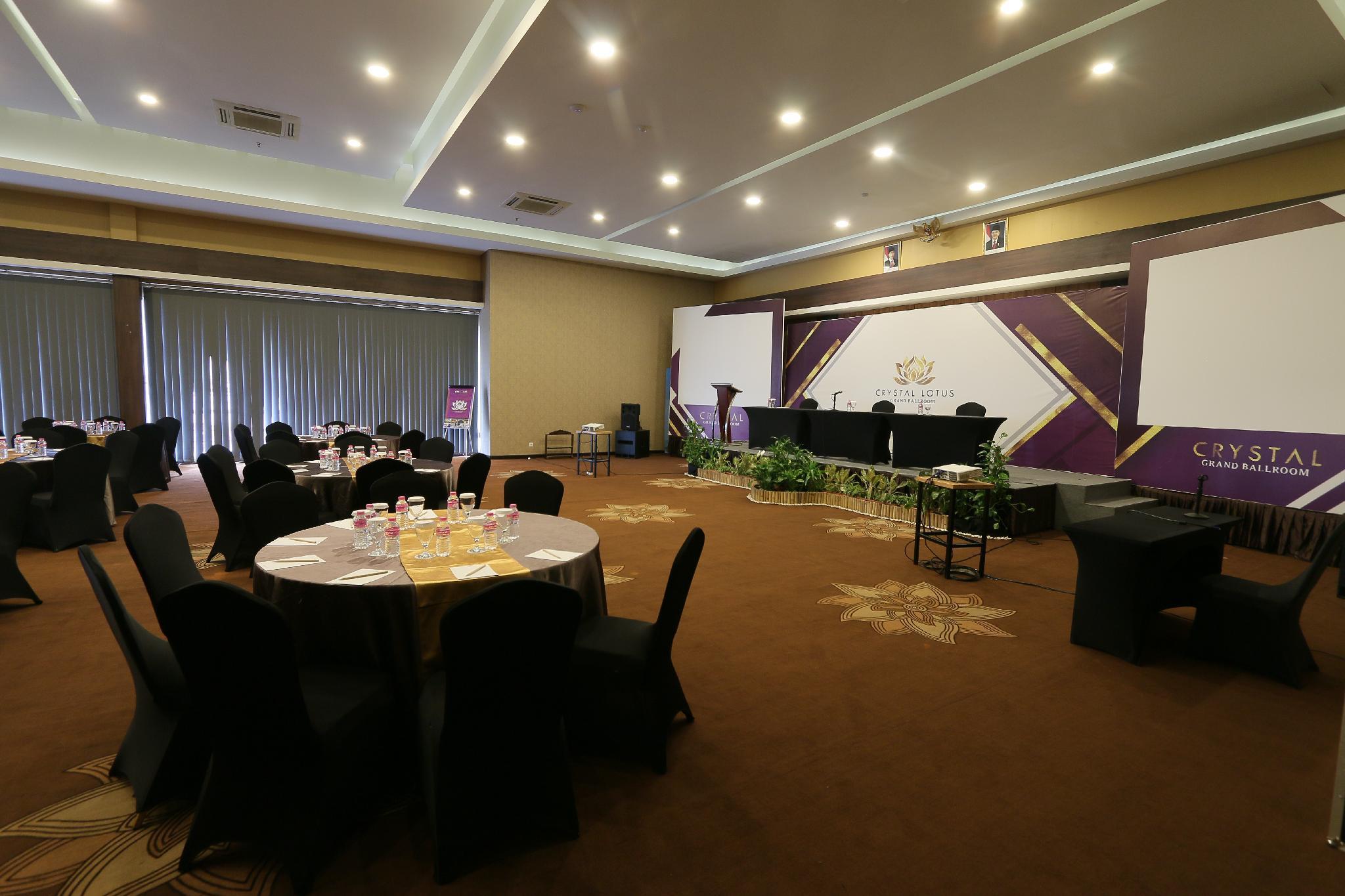 Crystal Lotus Hotel Yogyakarta Melati Εξωτερικό φωτογραφία