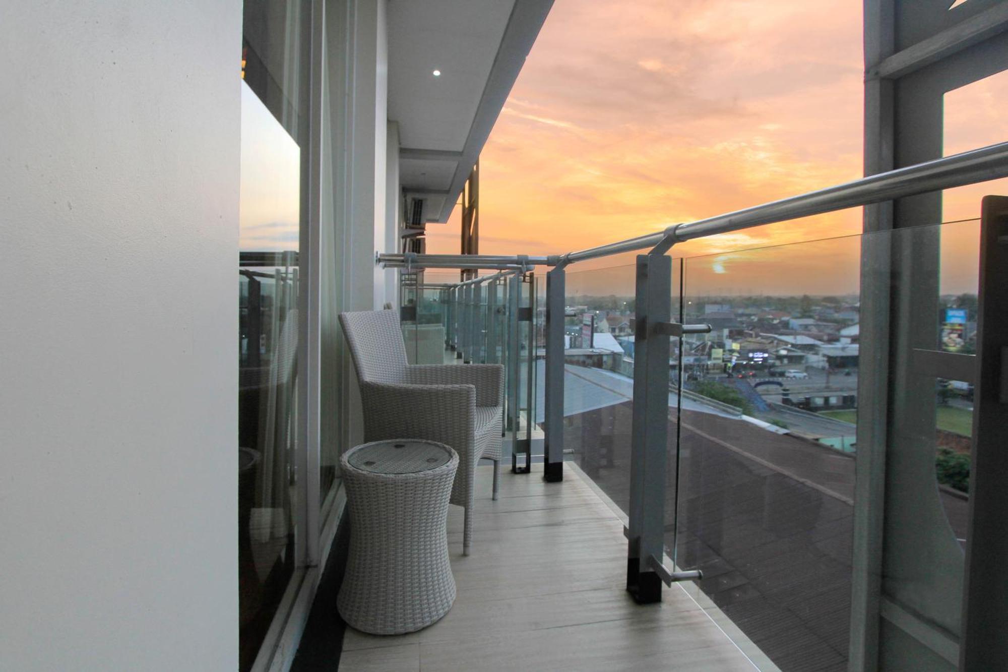 Crystal Lotus Hotel Yogyakarta Melati Εξωτερικό φωτογραφία