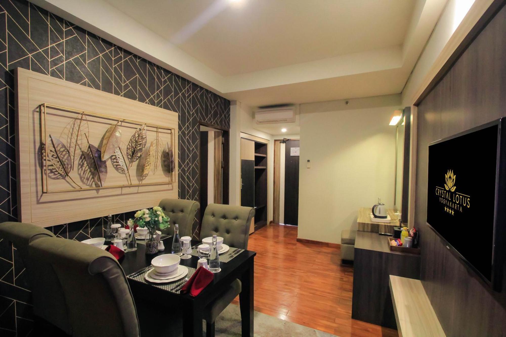 Crystal Lotus Hotel Yogyakarta Melati Εξωτερικό φωτογραφία