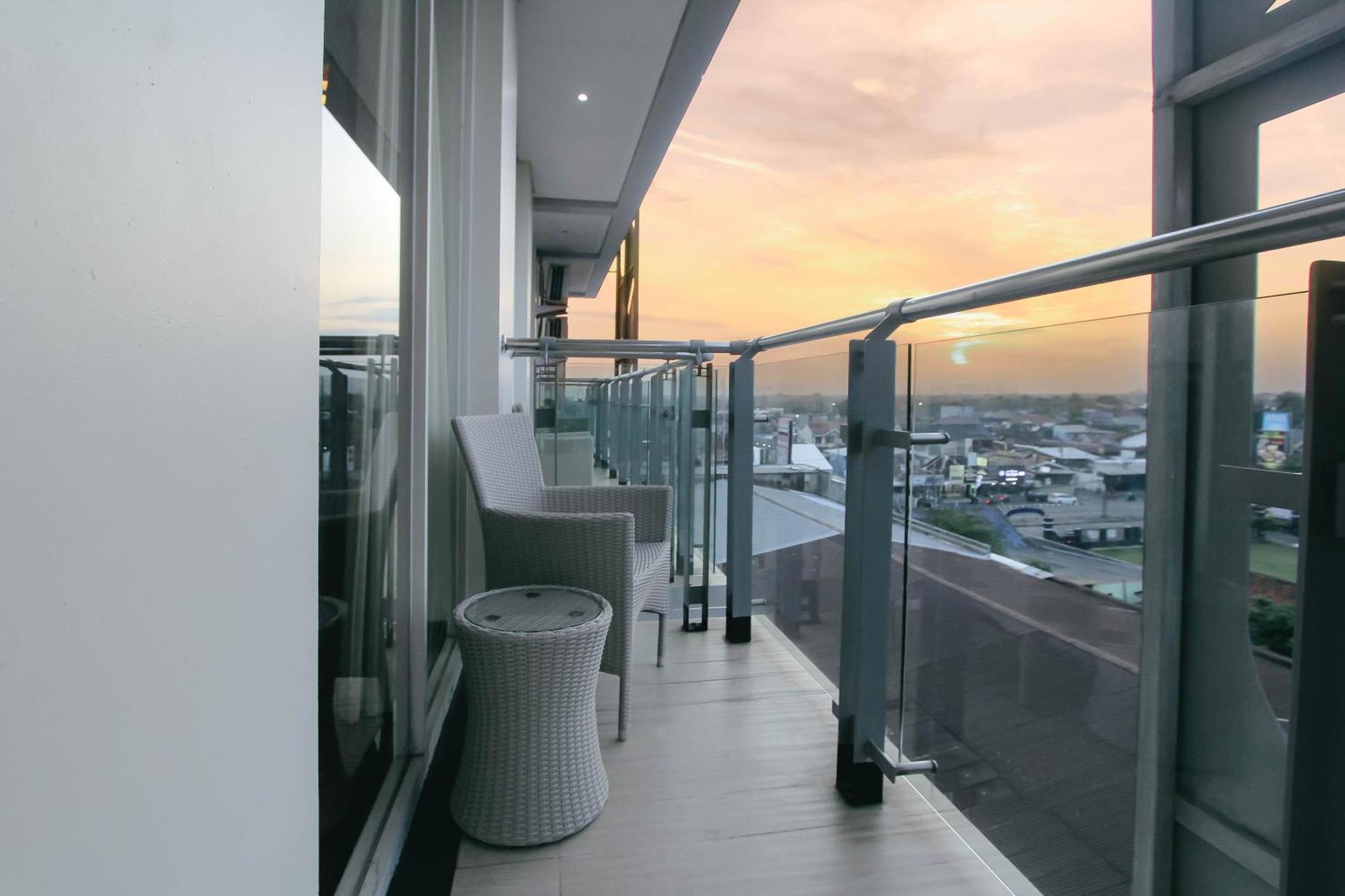 Crystal Lotus Hotel Yogyakarta Melati Εξωτερικό φωτογραφία