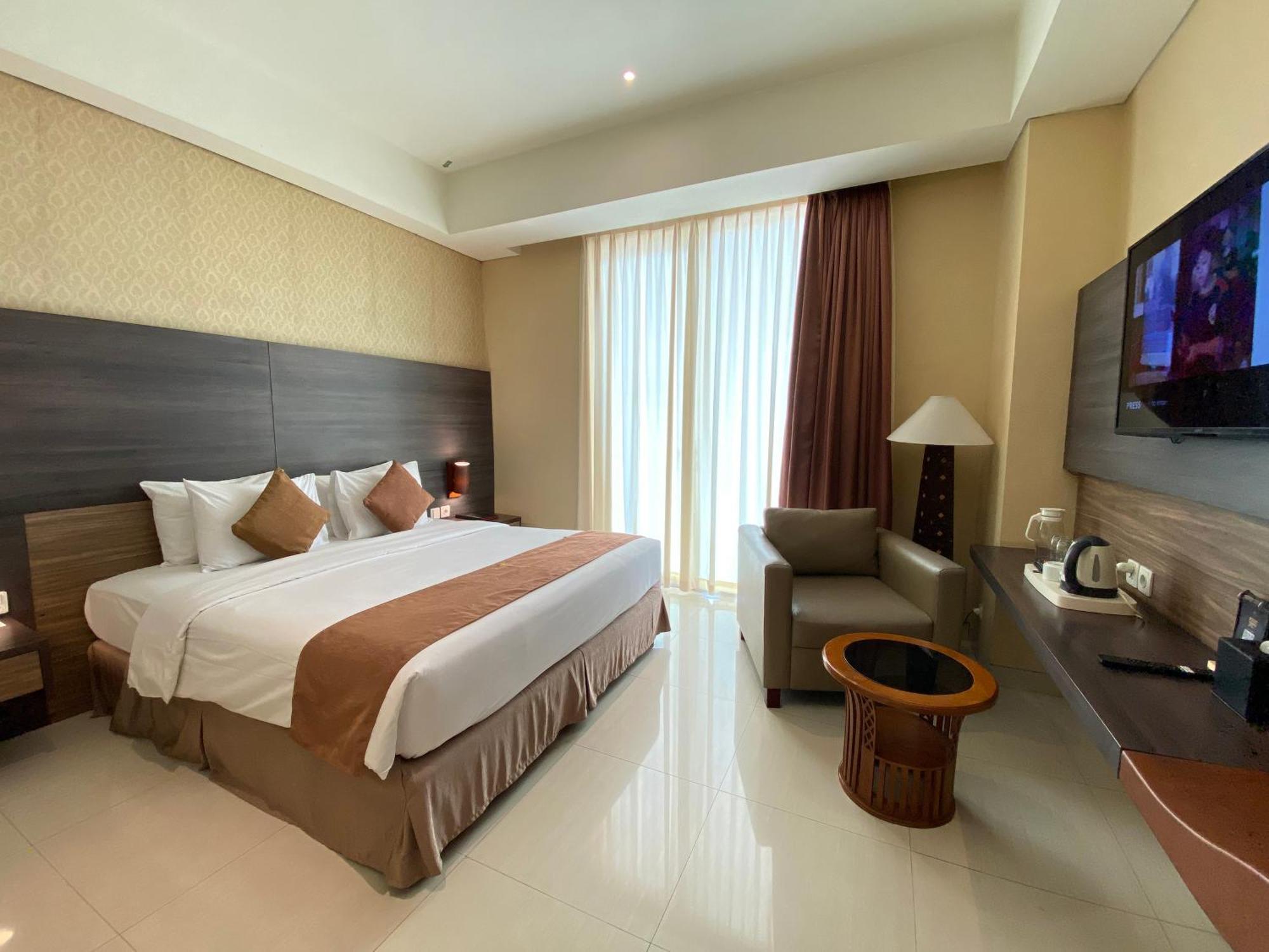 Crystal Lotus Hotel Yogyakarta Melati Εξωτερικό φωτογραφία